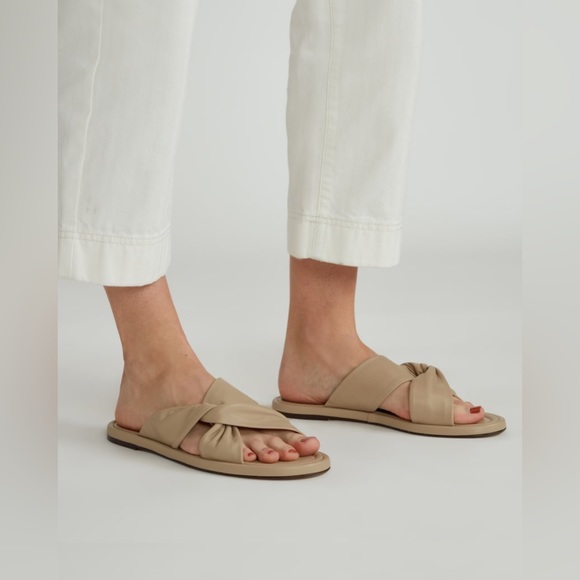 NWOT Everlane The Day Twist Sandal - Picture 5 of 12